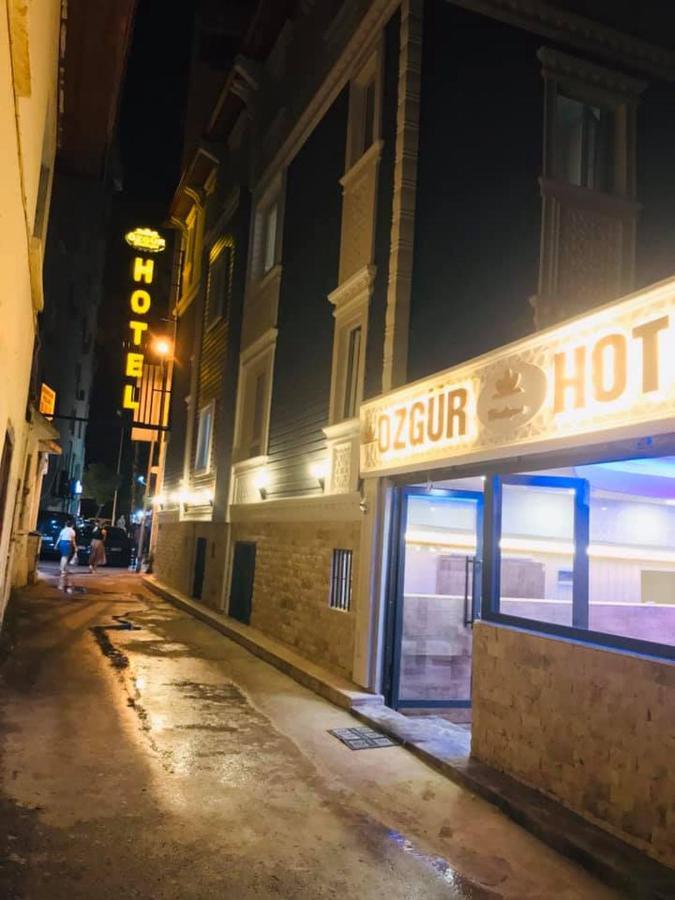 Oezguer Hotel Isiklar Antália Exterior foto