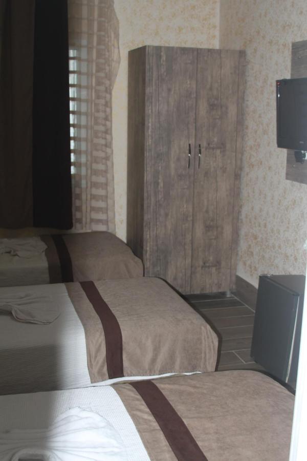 Oezguer Hotel Isiklar Antália Exterior foto