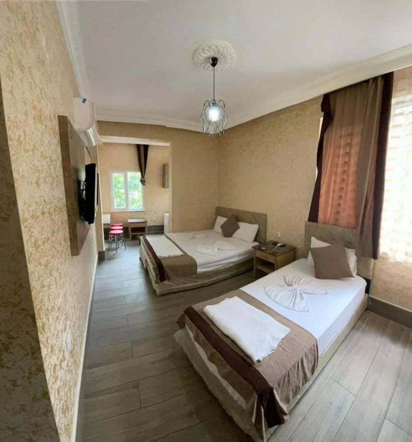 Oezguer Hotel Isiklar Antália Exterior foto
